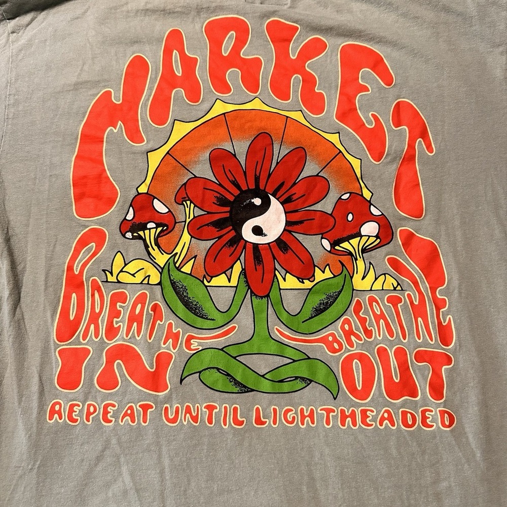 Market Breathwork Crewneck Tee Shirt Sage Green Meditating Flower/shroom Size XL